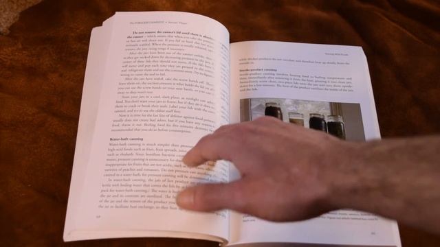 Foragers Harvest - A Guide To Identifying, Harvesting, and Preparing Wild Edibles Book Review смотреть онлайн