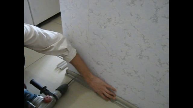 Установка плинтуса смотреть онлайн