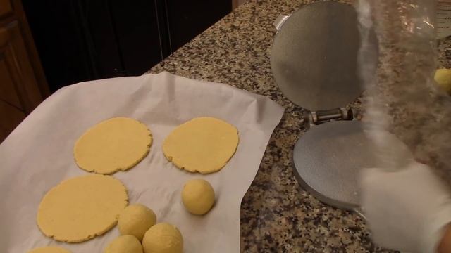 Fried (Puffed-up) Gorditas, Mexican Recipe, How To Mexican Food