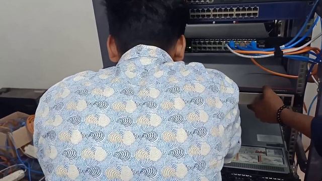 Huawei CloudEngine S6730-S Series Switch....Core Switch Installing Server Rack...ACL Link Sitakunda