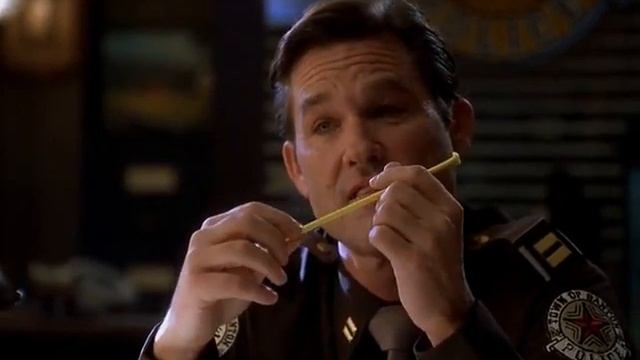 Фильм от которого вы не сможете оторвать свое внимание.ШОССЕ.Рейтинг 7.9 смотреть онлайн