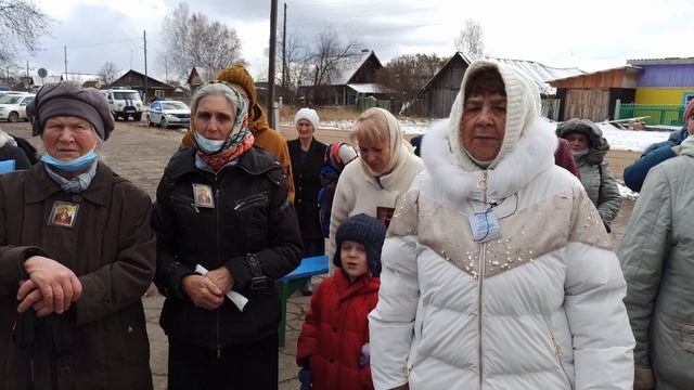 Войтюк Нина Аркадьевна .  Крестные ходы на Покрова Пресвятой Богородицы.