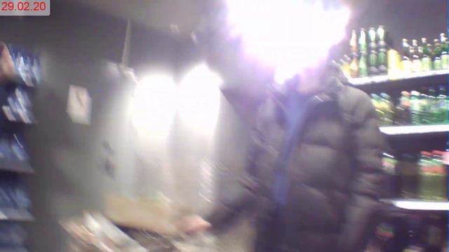 Просрочка в Пятёрочке! Сотрудники не любят покупателей!