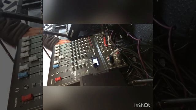 Studiomaster mixer Club XS+ Review смотреть онлайн