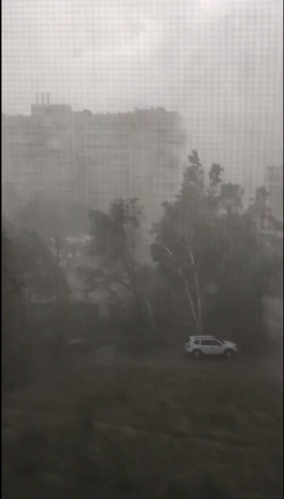 Ураган в городе смотреть онлайн