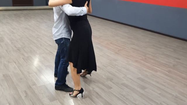 милонга Cacharez смотреть онлайн