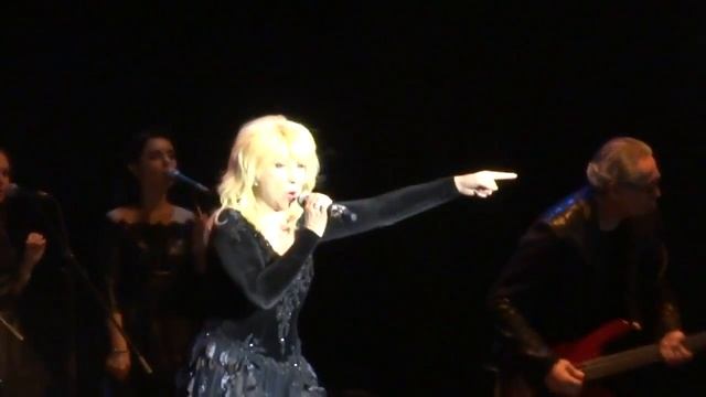 Irina Allegrova - komu kakaya raznica (Yerevan 23. 05. 2015) смотреть онлайн