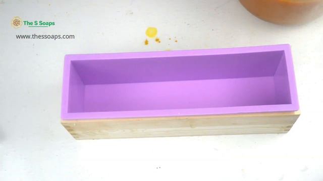 🥭🥥Mango & coconut milk soap - Using real mango fruit - Cold process soap making - by The S Soaps смотреть онлайн