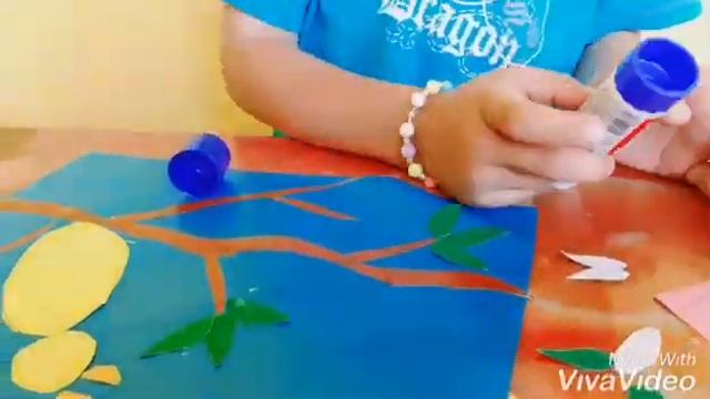 ИЗО первый класс. Апликация из бумаги Украшение птиц. смотреть онлайн