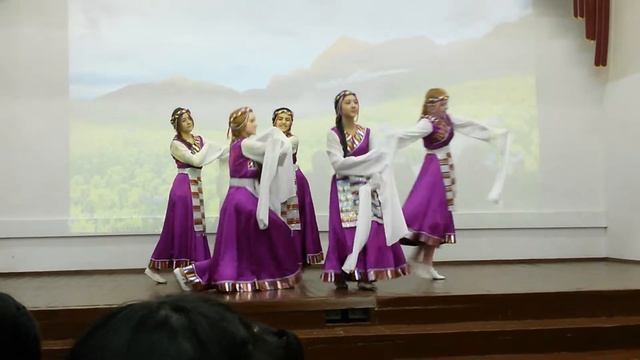 Тибетский танец Джома смотреть онлайн