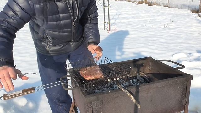 Как приготовить стейк? Стейк из говядины на гриле. смотреть онлайн