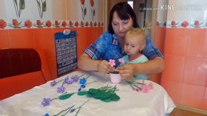 ПОДЕЛКИ К 8 МАРТА! ДЕЛАЕМ ФИАЛКИ СВОИМИ РУКАМИ!  ИЗ ФОАМИРАНА!