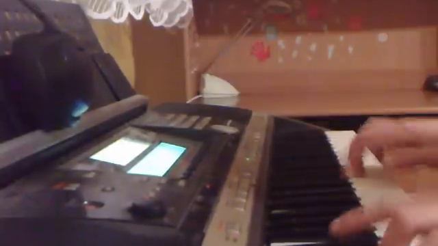 Znamy się tylko z widzenia + Buteleczka wina ;D YAMAHA PSR 640 смотреть онлайн