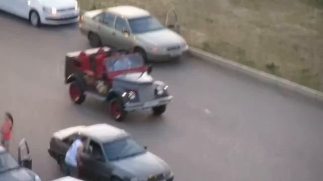 Раритетный автомобиль, день молодежи! смотреть онлайн