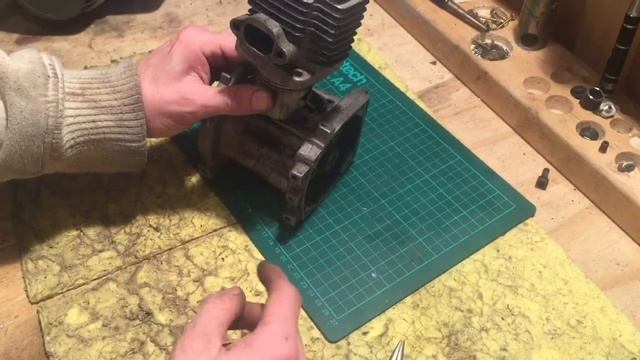 HOW TO REPLACE PISTON IN AIR COOLED ENGINES MINI MOTO смотреть онлайн