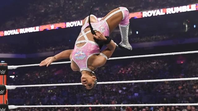 РЕЙНСА ПРЕДАЛИ I ROYAL RUMBLE 2023 - ОБЗОР смотреть онлайн