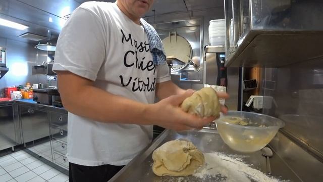 Рулет с маком. Лосось в кунжутных семечках смотреть онлайн