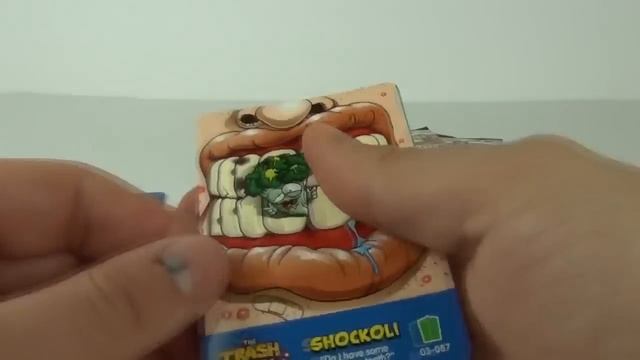 The Trash Pack Trading Cards Toy Review & Pack Opening Giro Max Toys смотреть онлайн