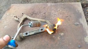 Как выковырять сайлентблок верхнего рычага ваз 2121 нива