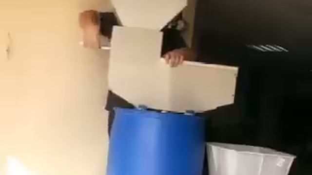 Дробилка с гребнеотделителем для винонграда ЛОЗА смотреть онлайн