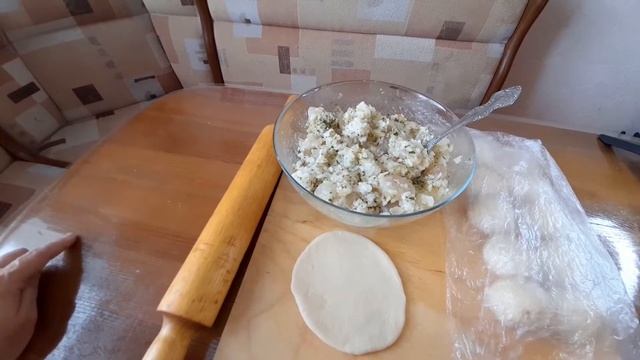 Вкуснейшие расстегаи с рыбой и рисом!Нежные и сочные.Готовьте и угощайтесь! смотреть онлайн