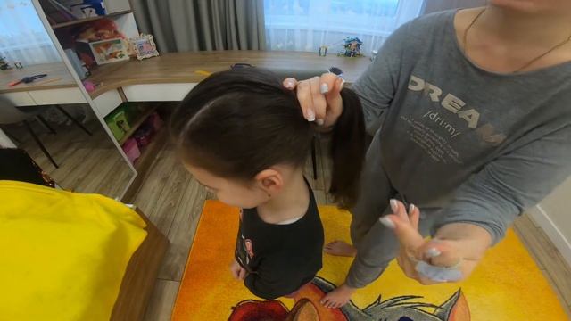 Как заплести хвостик. смотреть онлайн