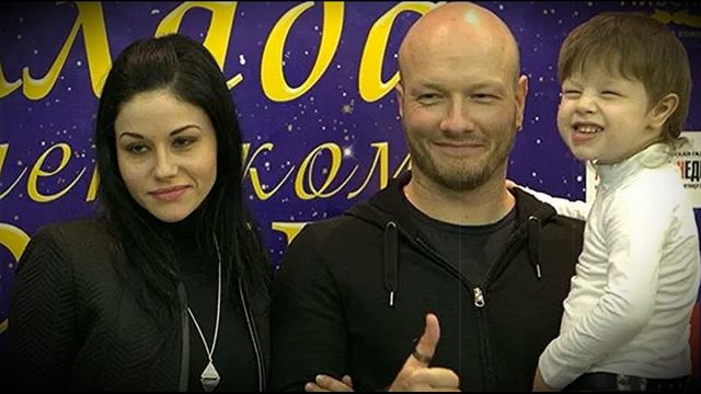 Как выглядят жены и дети Никиты Панфилова и чем они занимаются смотреть онлайн