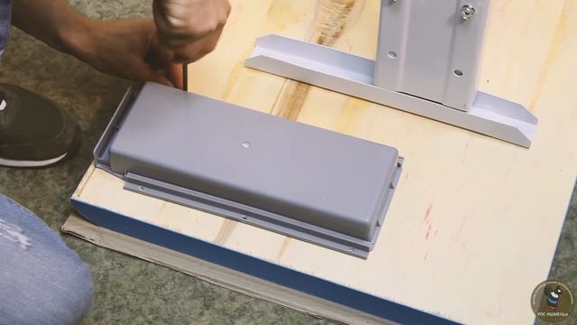 Швейная машинка JacK F4H-7. Распаковка и сборка. смотреть онлайн