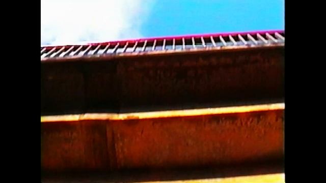 VHS запись №17. "Nürnberg - Staracca". Автобусы, строители, парочки, СПб смотреть онлайн