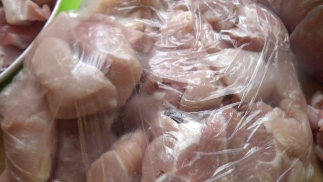 Закупка мяса в Польше, разделка и подготовка к использованию. Эл№67 смотреть онлайн