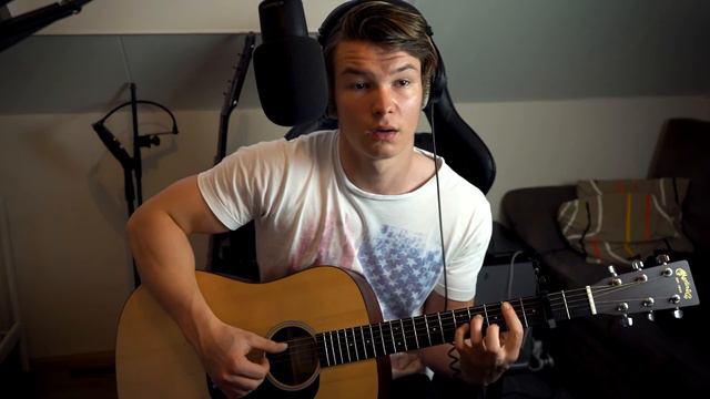 The Scientist - Acoustic Cover смотреть онлайн