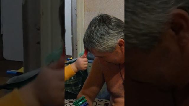 Пьяный дядя и мини парикмахер #green day#home party смотреть онлайн