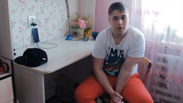 СИНДРОМ ТУРЕТТА. ТЯЖЕЛО МНЕ ЖИТЬ В РОССИИ? МОЯ ИСТОРИЯ. смотреть онлайн