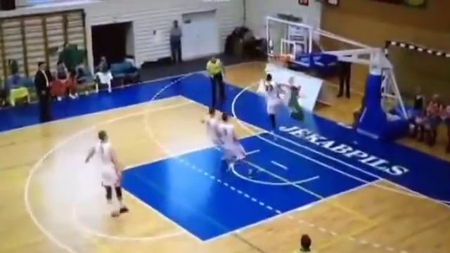 Modesto Kumpio dėjimų šou Latvijoje смотреть онлайн