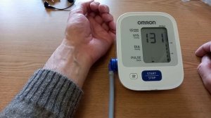 Тонометр OMRON M2 Basic. Обзор прибора для автоматического измерения давления.