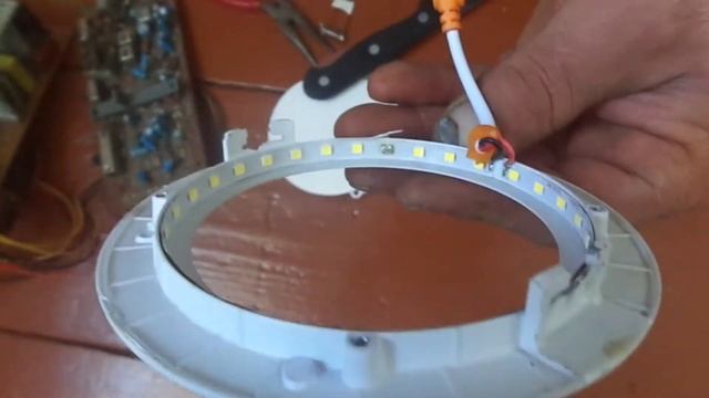 Ремонт LED Светильника Своими Руками / Repair Of The LED Lamp With Your Own Hands смотреть онлайн