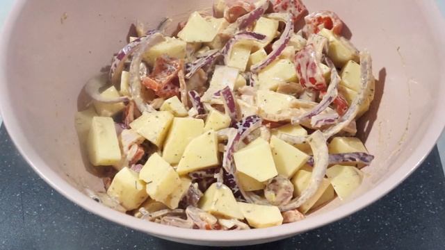 ЖАРКОЕ с ГРУДИНКОЙ и ОХОТНИЧЬИМИ колбасками в духовке смотреть онлайн