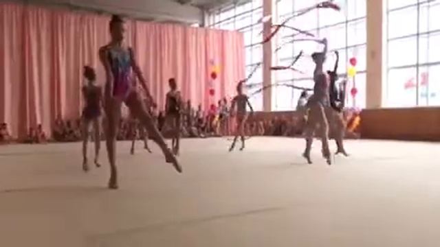 Показательное выступление воспитаниц ОКДЮСШ Липецка смотреть онлайн