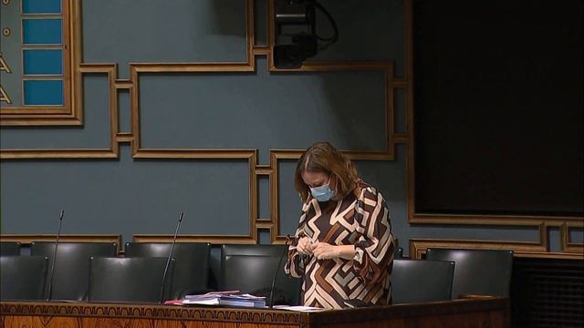 Eduskunnan täysistunto 18.11-2021 (1/2) смотреть онлайн