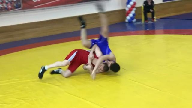 Чемпионат г.Томска по борьбе, посвящённый Дню Победы, 08.05.18 смотреть онлайн