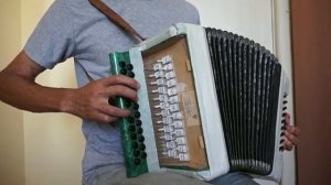 Деревенька живёт ( Г. Заволокин ) разбор на гармони №-71 с цифрами