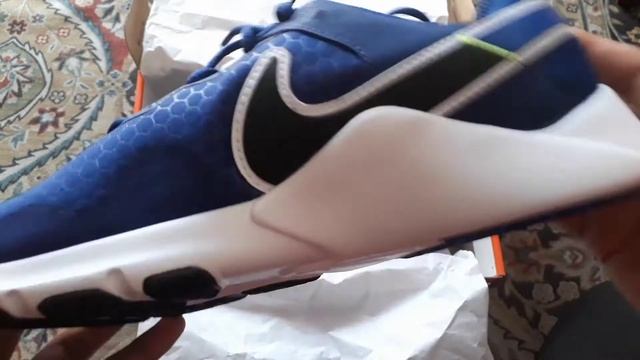 Nike Legend Essential 2 смотреть онлайн