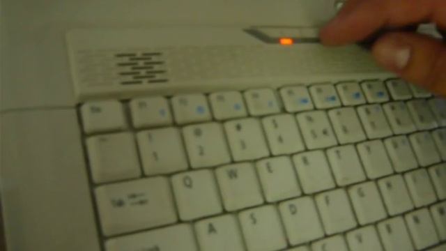 Como conectar un Video Beam (proyector) a un Laptop - Sanyo - Acer смотреть онлайн