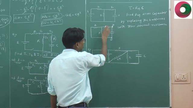 IIT JEE Physics / Capacitor 5 / Trick to find the Time constant of a charging circuit SSI sir / NEE смотреть онлайн