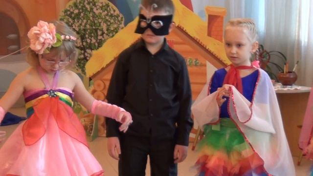 Старшая группа Жук и бабочки смотреть онлайн