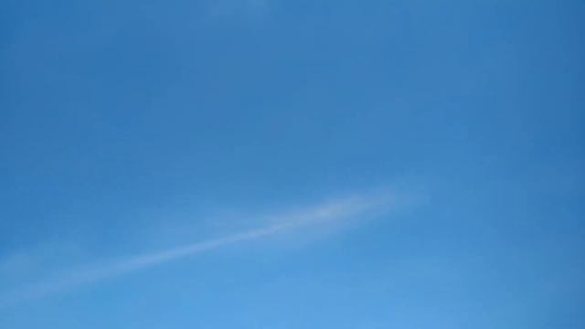 UFO sightings near me | Flying saucer | НОВЫЕ кадры неопознанных объектов! смотреть онлайн