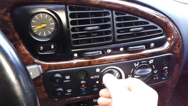 Ford Scorpio 2,3 '96 dziwny dźwiek dmuchawy !! смотреть онлайн