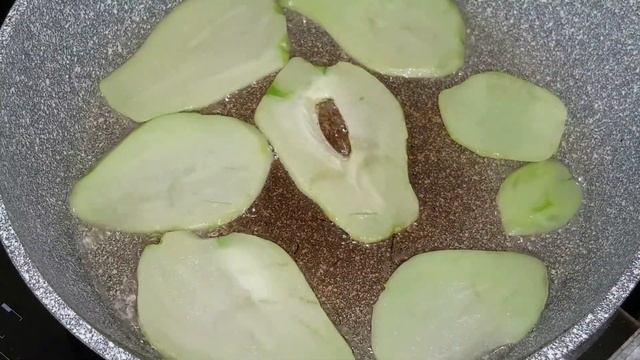 ЖАРИМ ОГУРЦЫ | ГОТОВИМ ЧАЙОТЫ СЛАЙСАМИ | Сочинская кухня смотреть онлайн