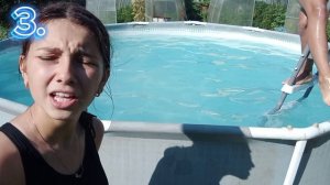 Выживи в бассейне челлендж