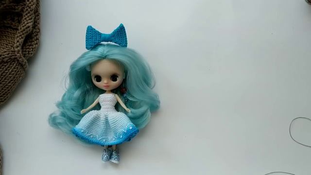 Вязовлог 20-24 мая 2019//снова вяжу микробов//кастом Blythe Petite для дочек